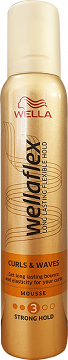 Wellaflex Αφρός Curls & Waves Δυνατό Κράτημα 200ml