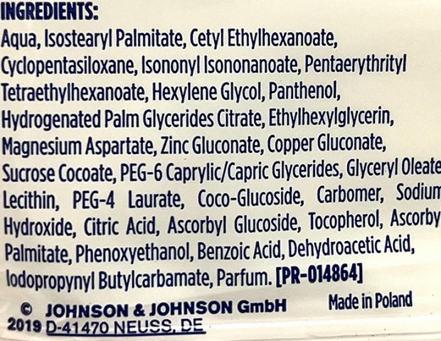 Johnsons Refreshing Μαντηλάκια Καθαρισμού Για Κανονική Επιδερμίδα 25Τεμ